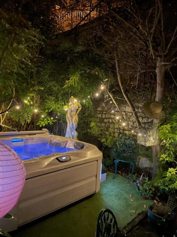Lamaison Du Phare Honfleur Chambres D'Hotes Et Jacuzzi Prive Exteriér fotografie