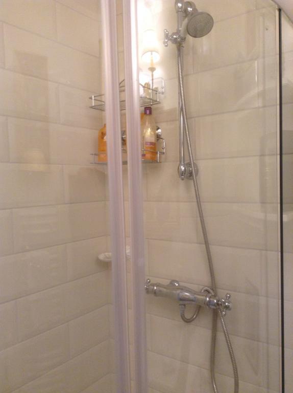 Lamaison Du Phare Honfleur Chambres D'Hotes Et Jacuzzi Prive Pokoj fotografie